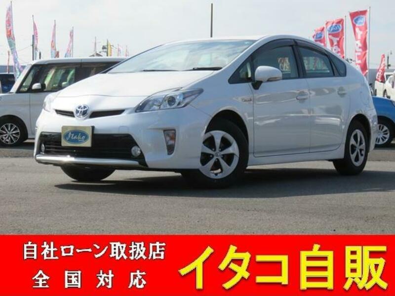 TOYOTA PRIUS