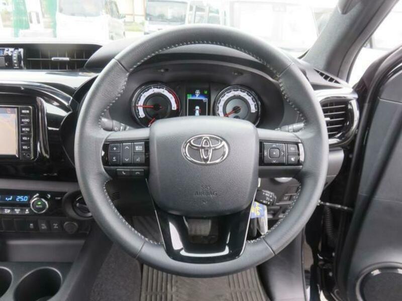 HILUX