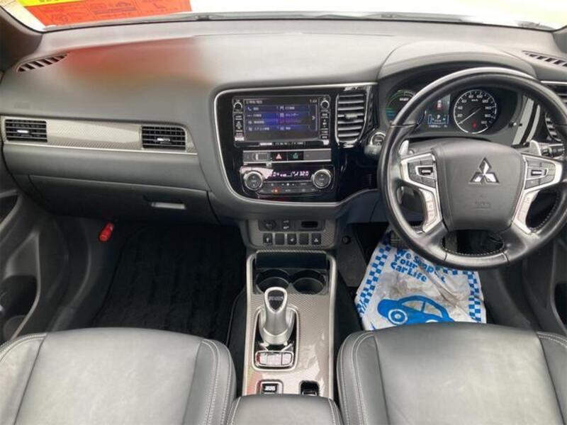 OUTLANDER PHEV