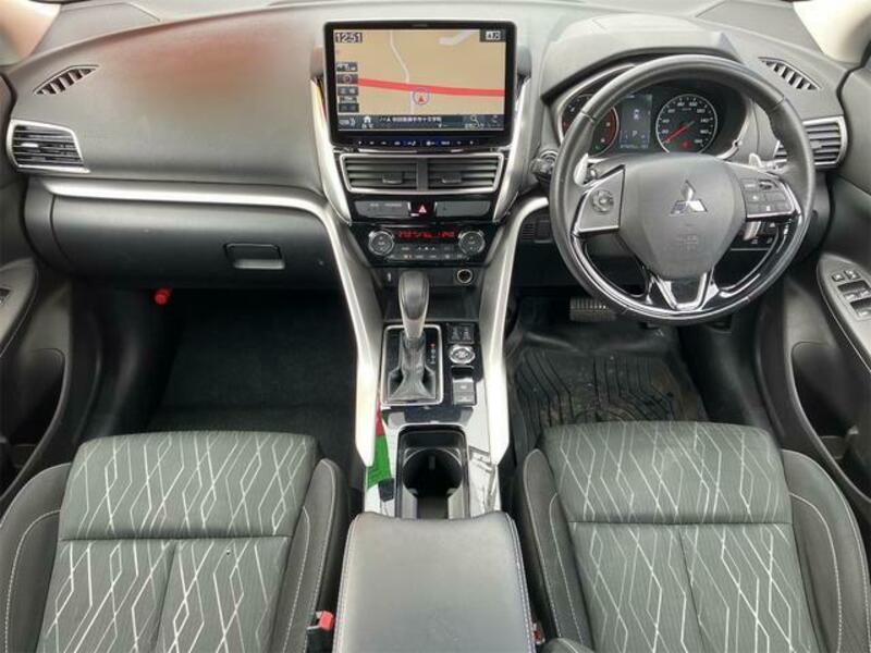 ECLIPSE CROSS