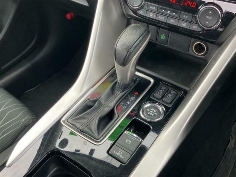 ECLIPSE CROSS