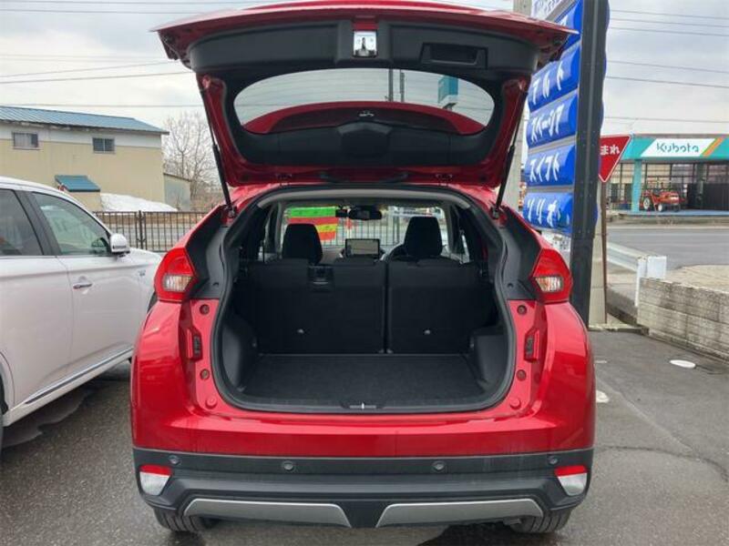 ECLIPSE CROSS
