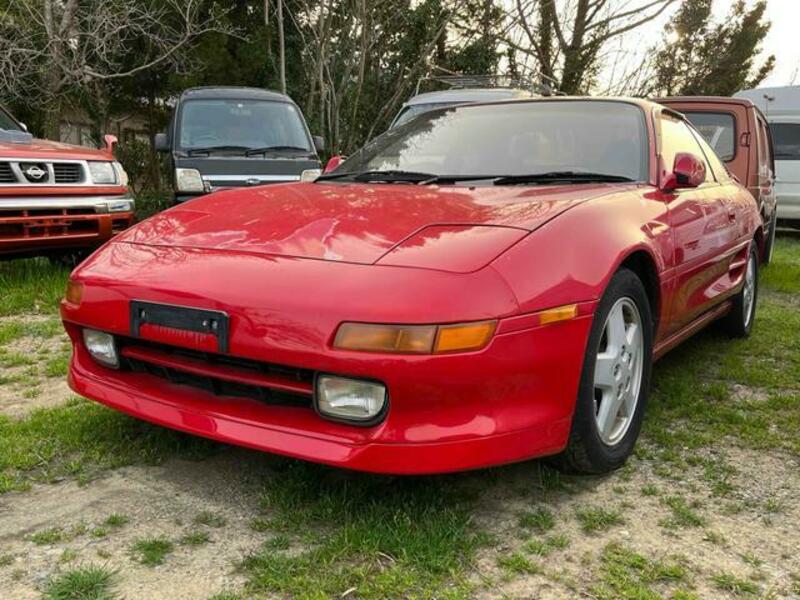 TOYOTA MR2