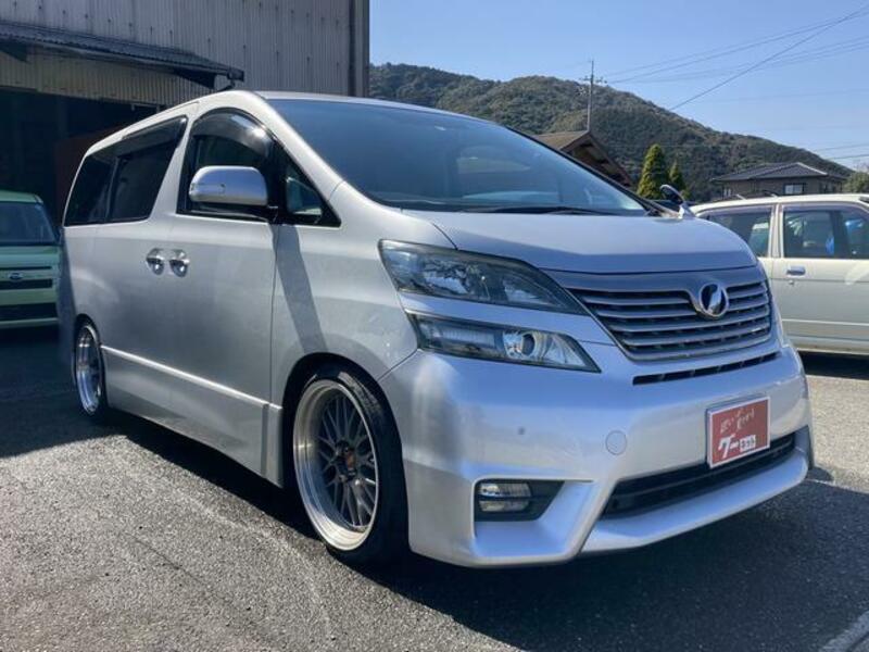 VELLFIRE