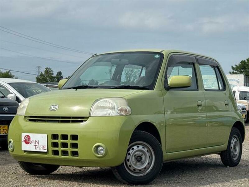 DAIHATSU ESSE