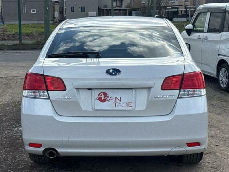 LEGACY B4