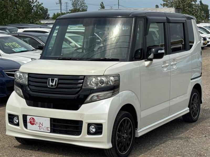 N BOX CUSTOM