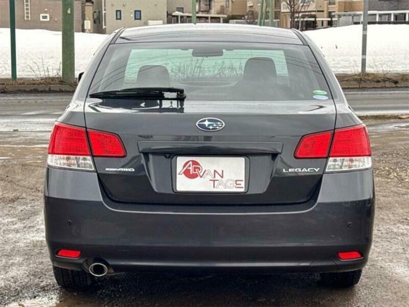 LEGACY B4