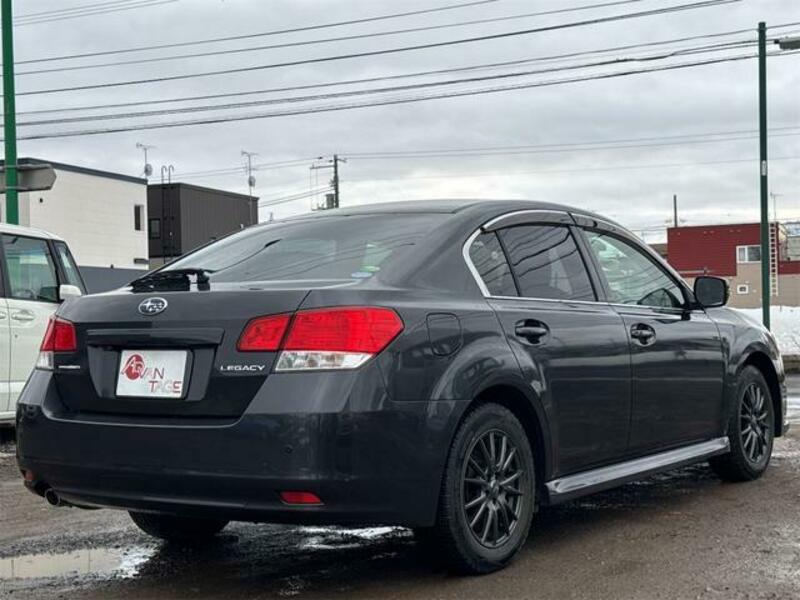 LEGACY B4