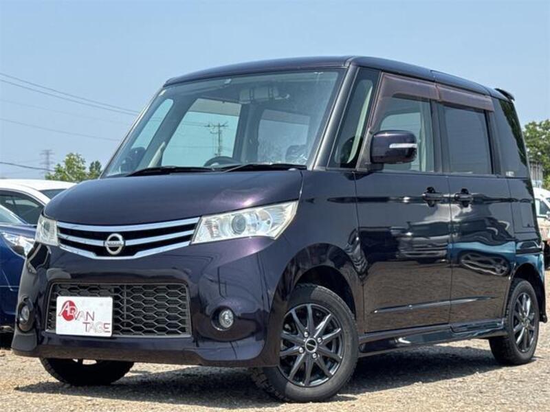 NISSAN ROOX