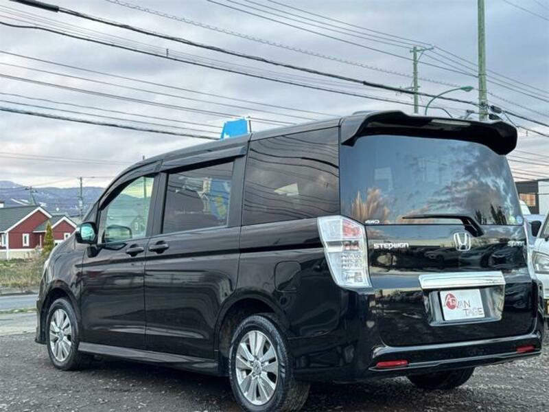 STEPWAGON SPADA