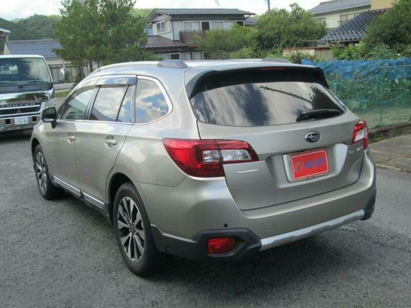 LEGACY OUTBACK