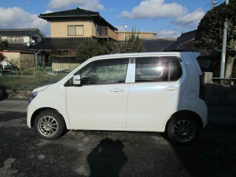 WAGON R