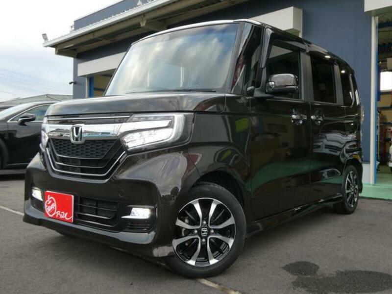 N BOX CUSTOM