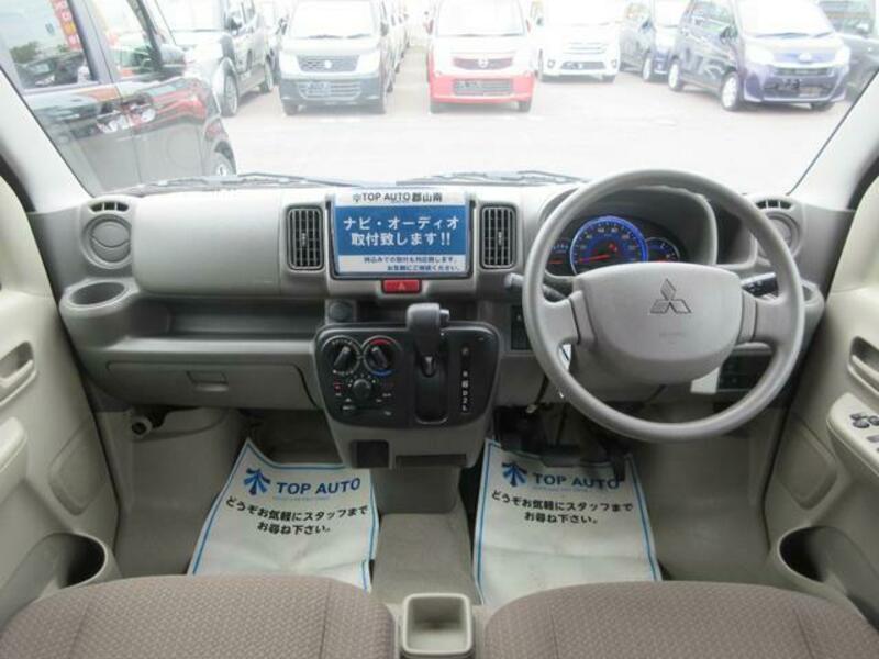 MINICAB VAN