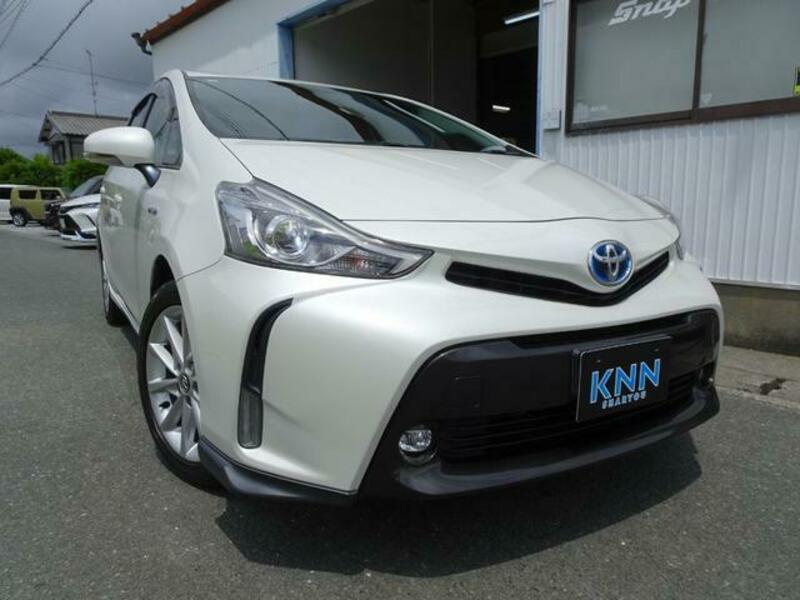 PRIUS ALPHA