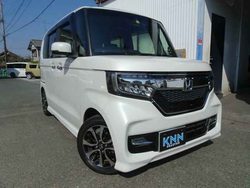 HONDA N BOX CUSTOM