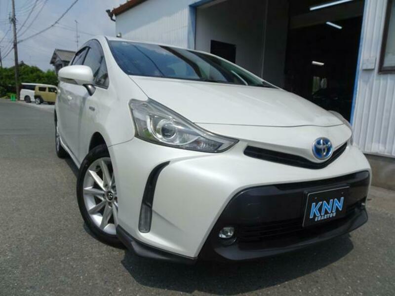 PRIUS ALPHA