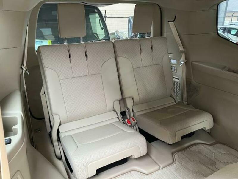 LAND CRUISER