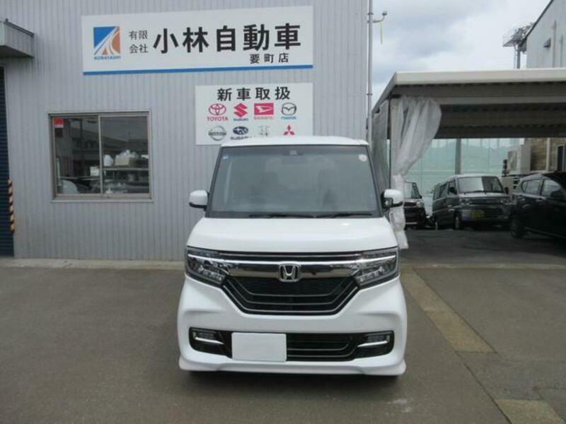 N BOX CUSTOM
