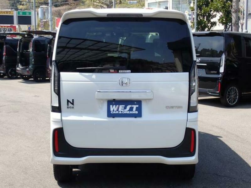 N BOX CUSTOM