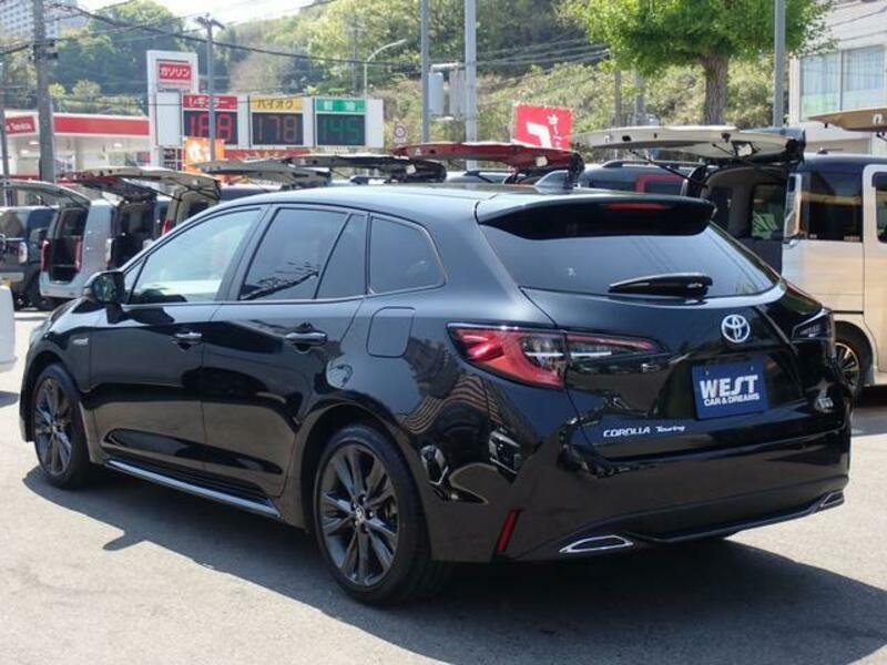 COROLLA TOURING