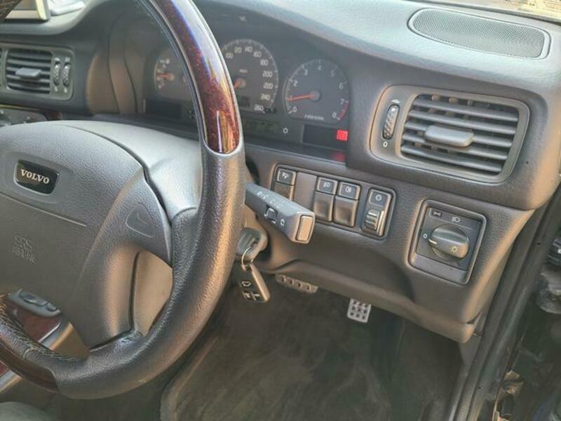 V70