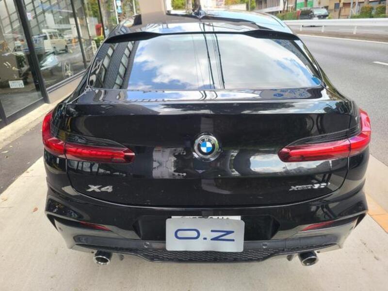 X4