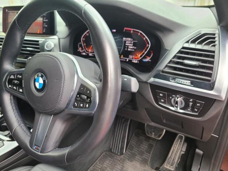 X4