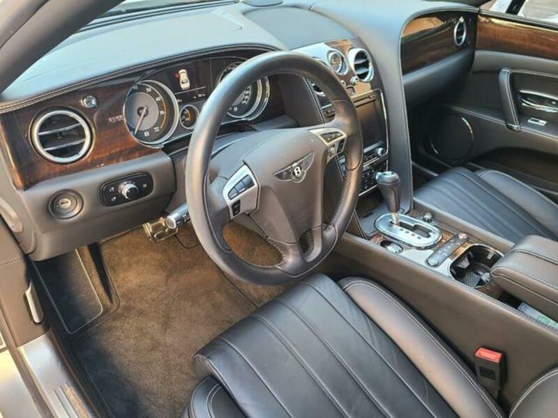 FLYING SPUR