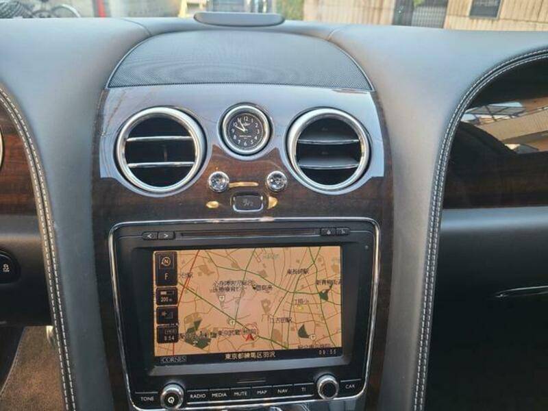 FLYING SPUR