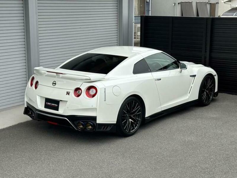 GT-R
