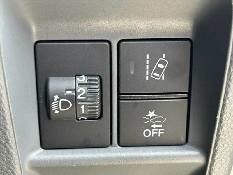 N-VAN