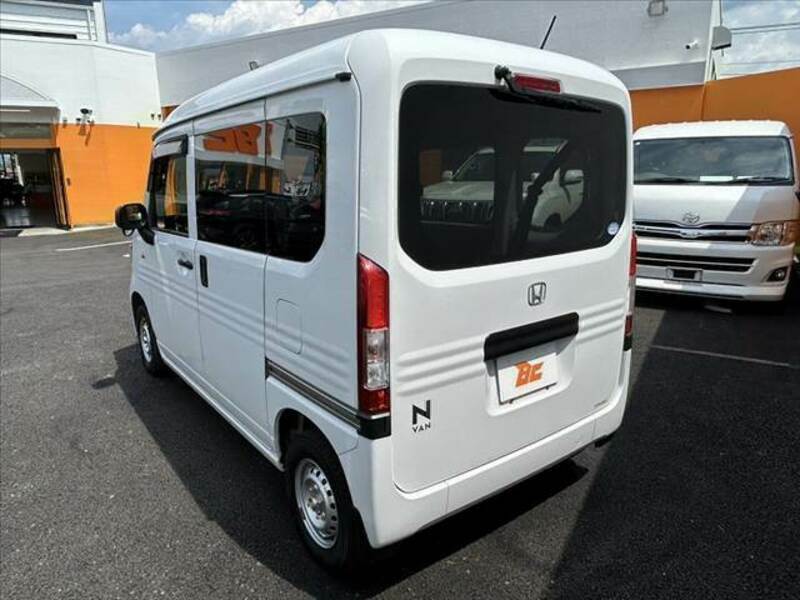 N-VAN
