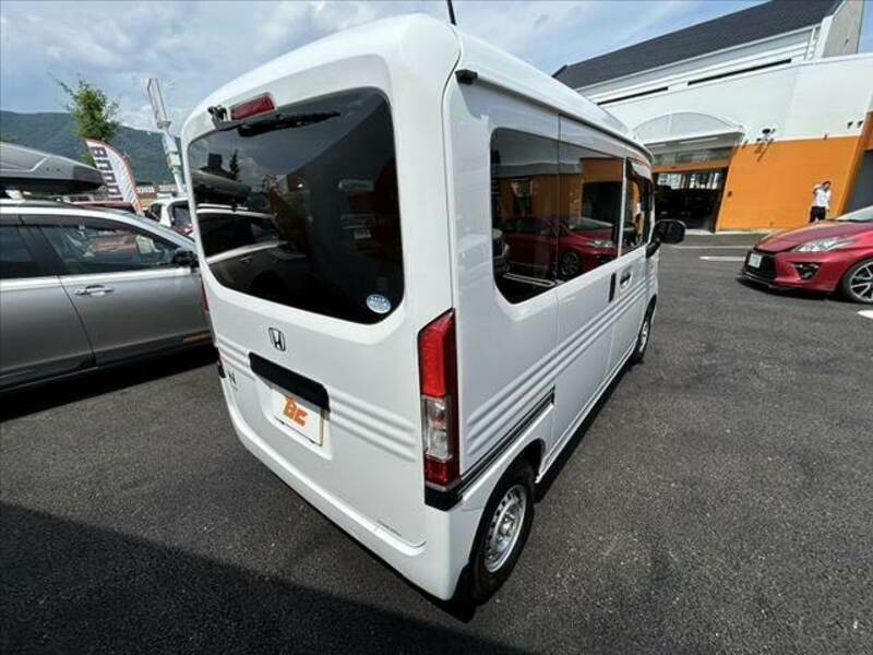 N-VAN