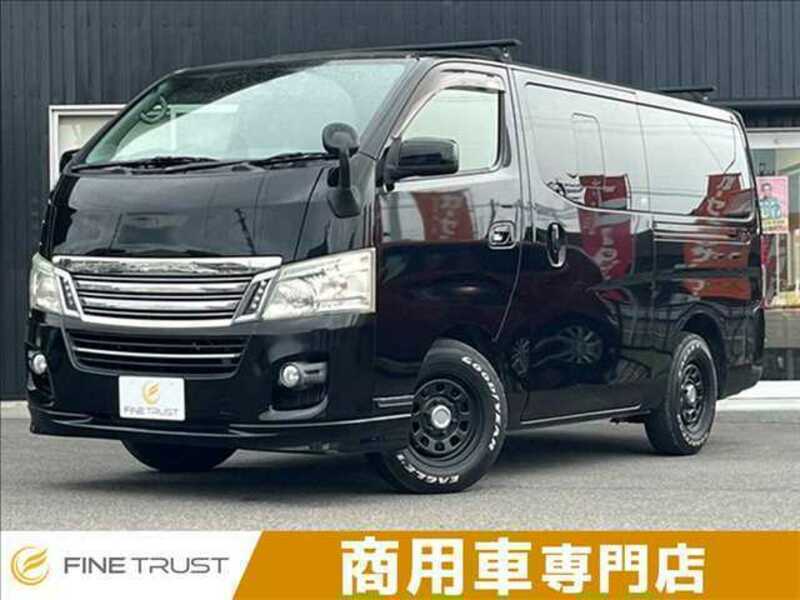 NV350 CARAVAN-0