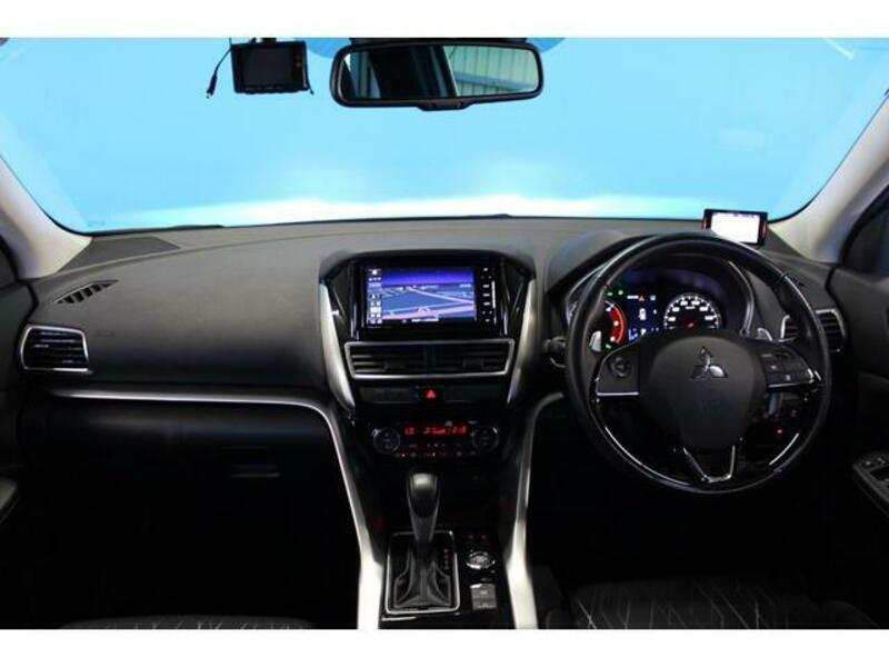 ECLIPSE CROSS