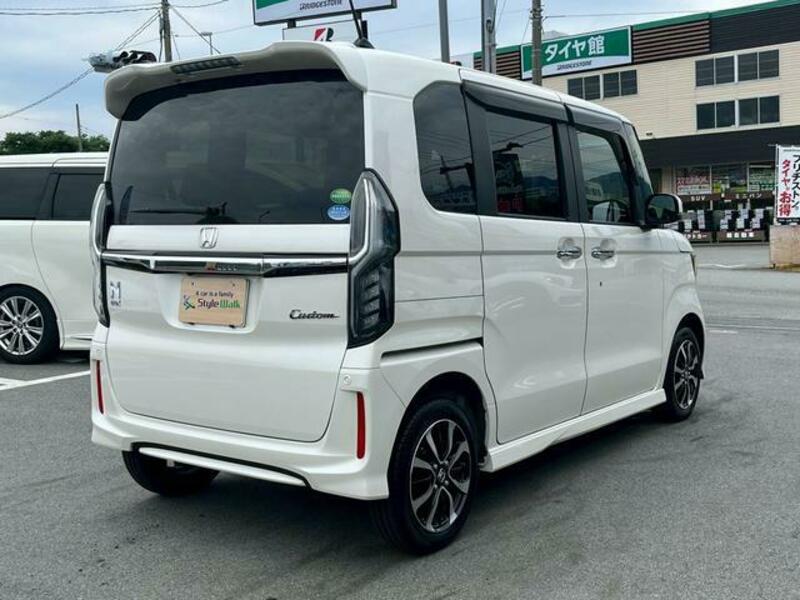 N BOX CUSTOM