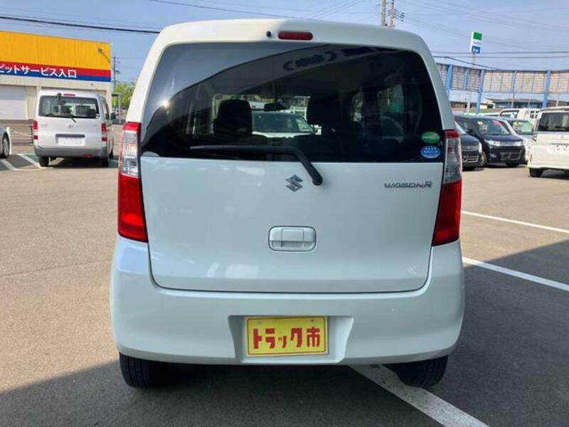 WAGON R