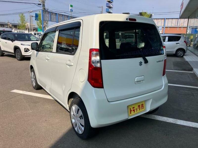 WAGON R