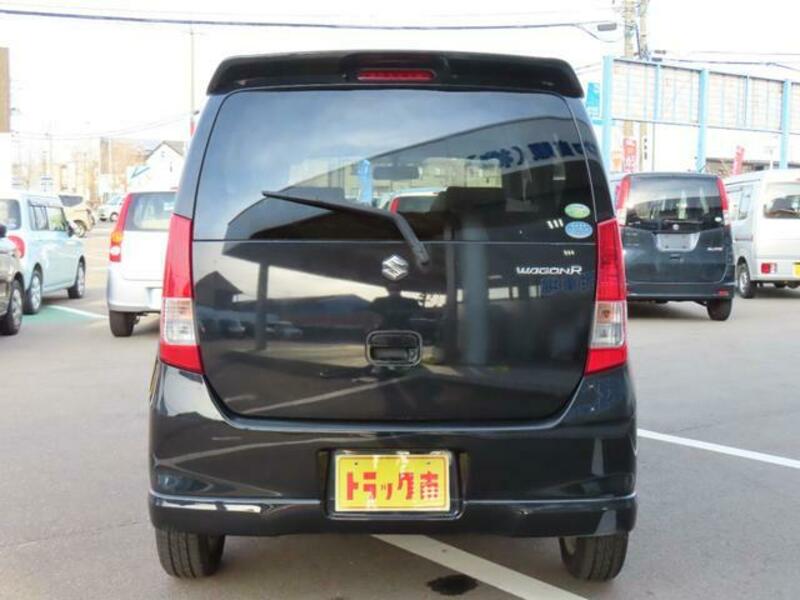 WAGON R