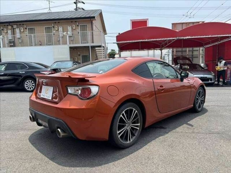 86