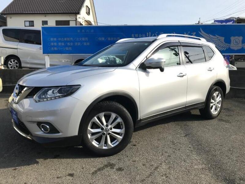 X-TRAIL