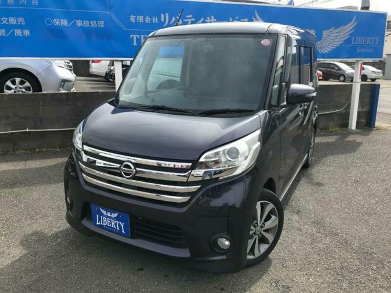 NISSAN DAYZ ROOX