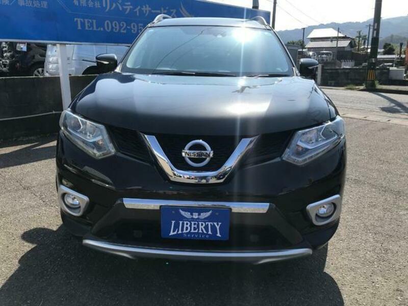 X-TRAIL
