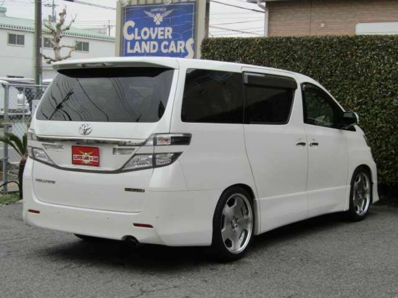 VELLFIRE