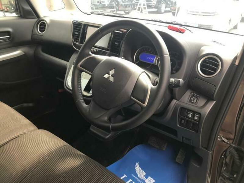 EK SPACE CUSTOM