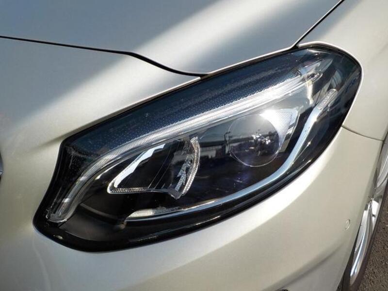 B-CLASS