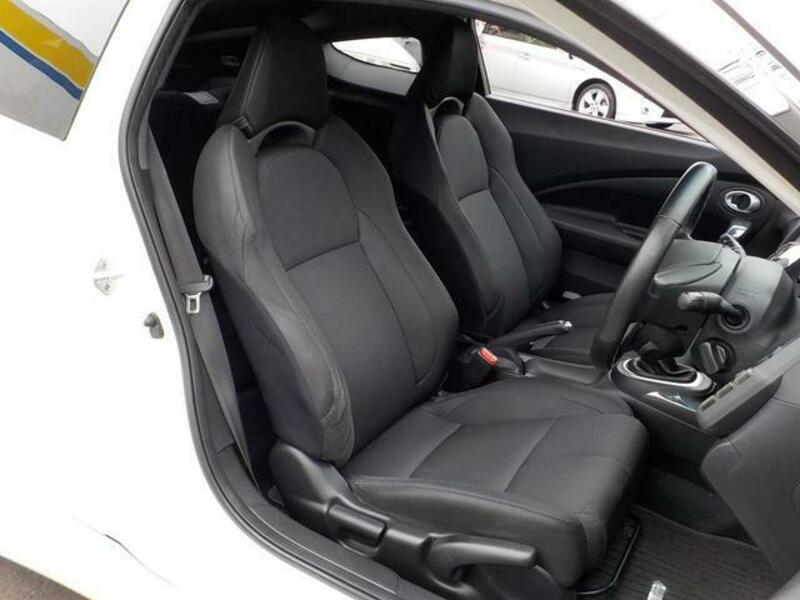 CR-Z