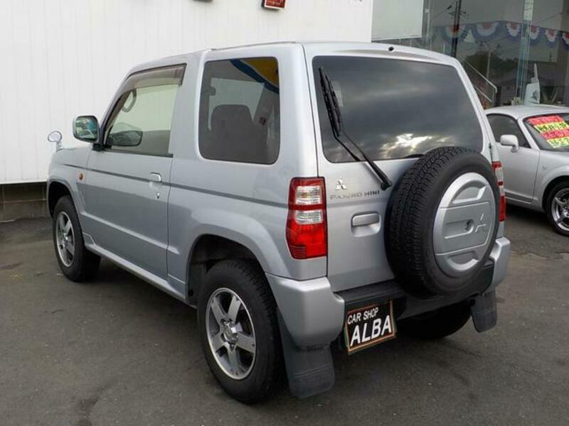PAJERO MINI